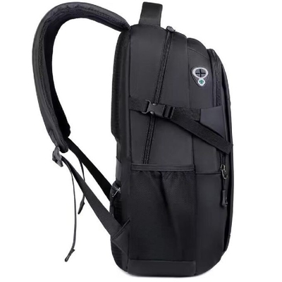 15.6 Zoll Wasserdichtes Geschäftsausflug Laptop Rucksack mit USB-Ladung