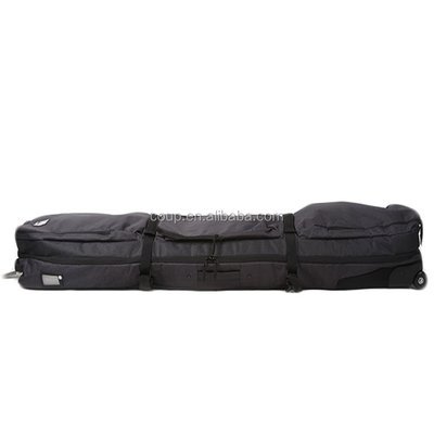30L atmungsaktive schwarze Outdoor-Sporttasche mit gepolsterten Riemen